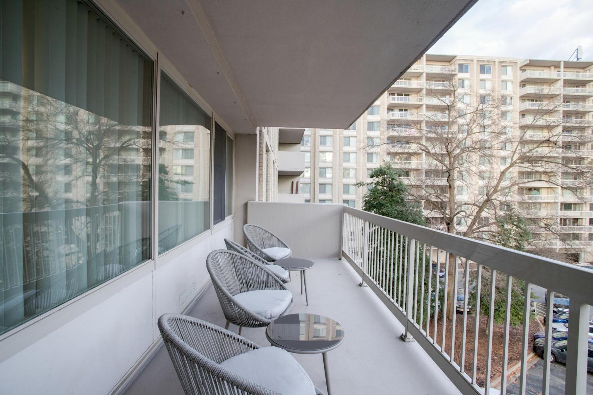 Sensational Condominium @Crystal City Arlington Exteriér fotografie
